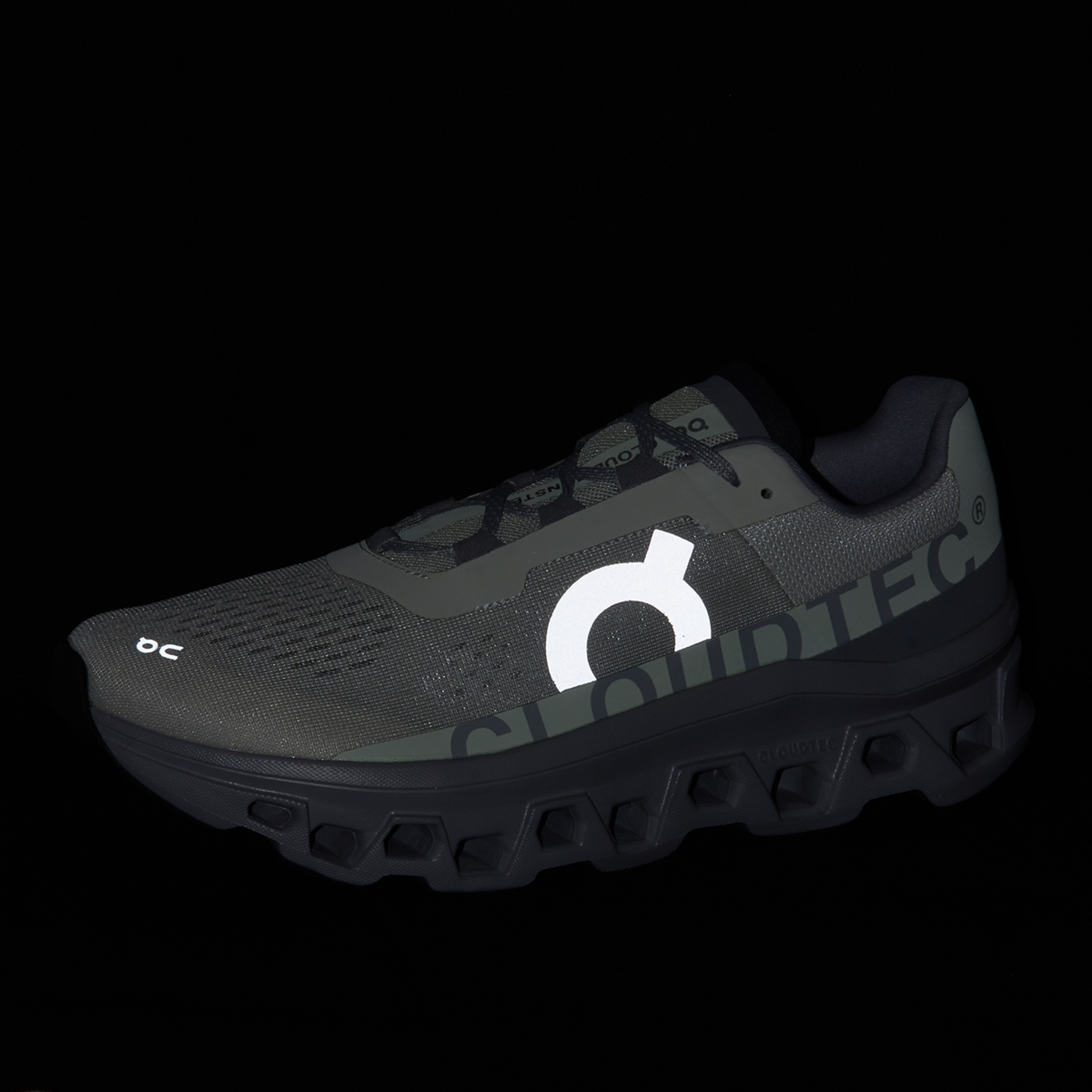 Buy On Cloudmonster in gris | 61.97788 at solebox