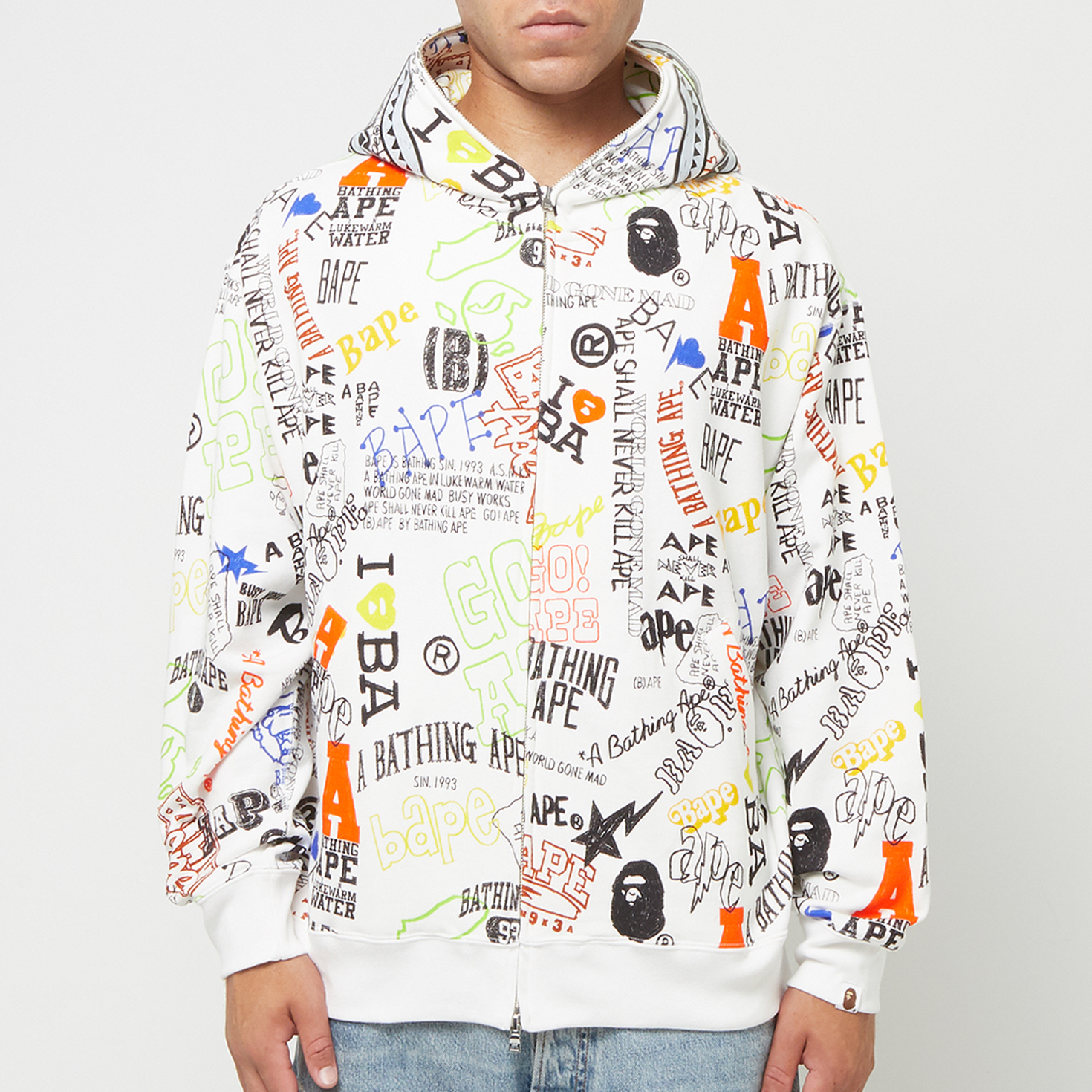 A BATHING APE
 ハーフパンツ A BATHING APE® Abc Camo Crochet Relaxed Fit Shark Full Zip