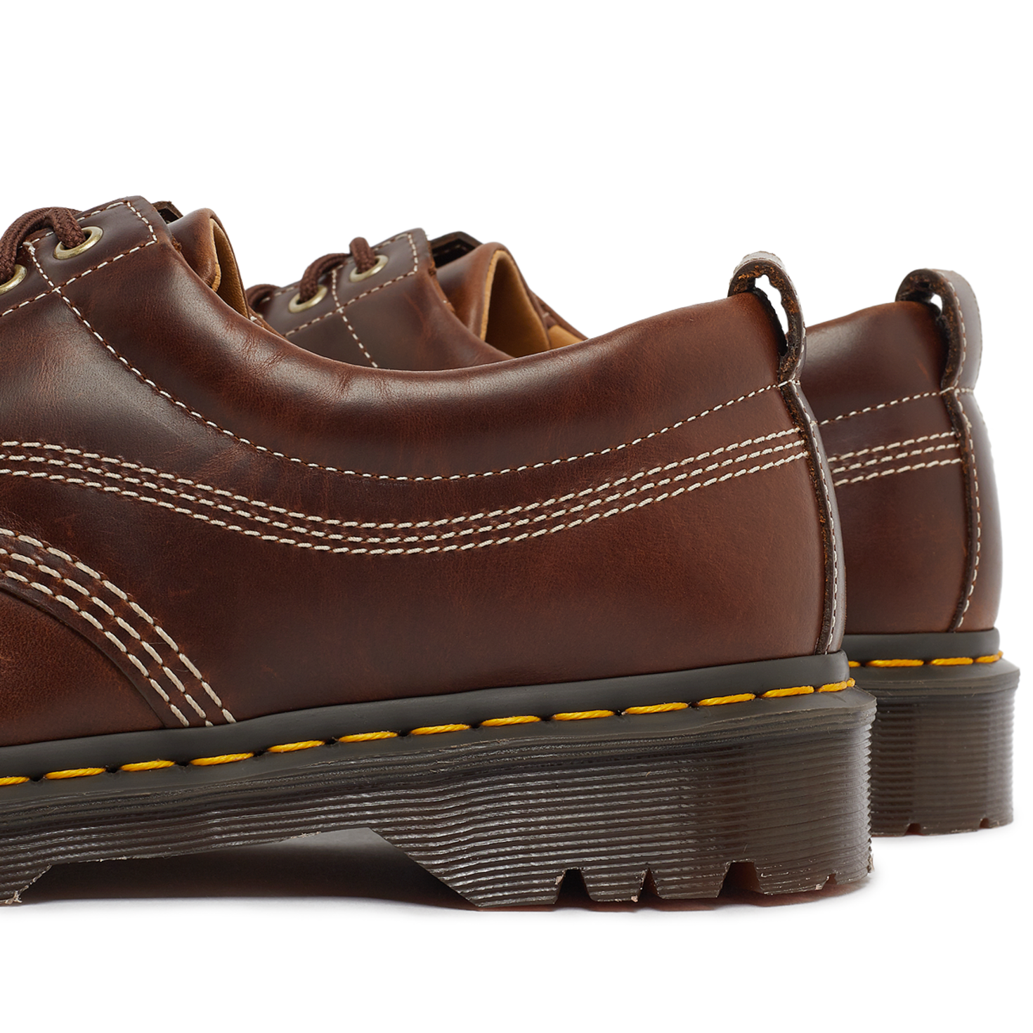 Buy Dr. Martens Lowell in braun | 31817243 at solebox