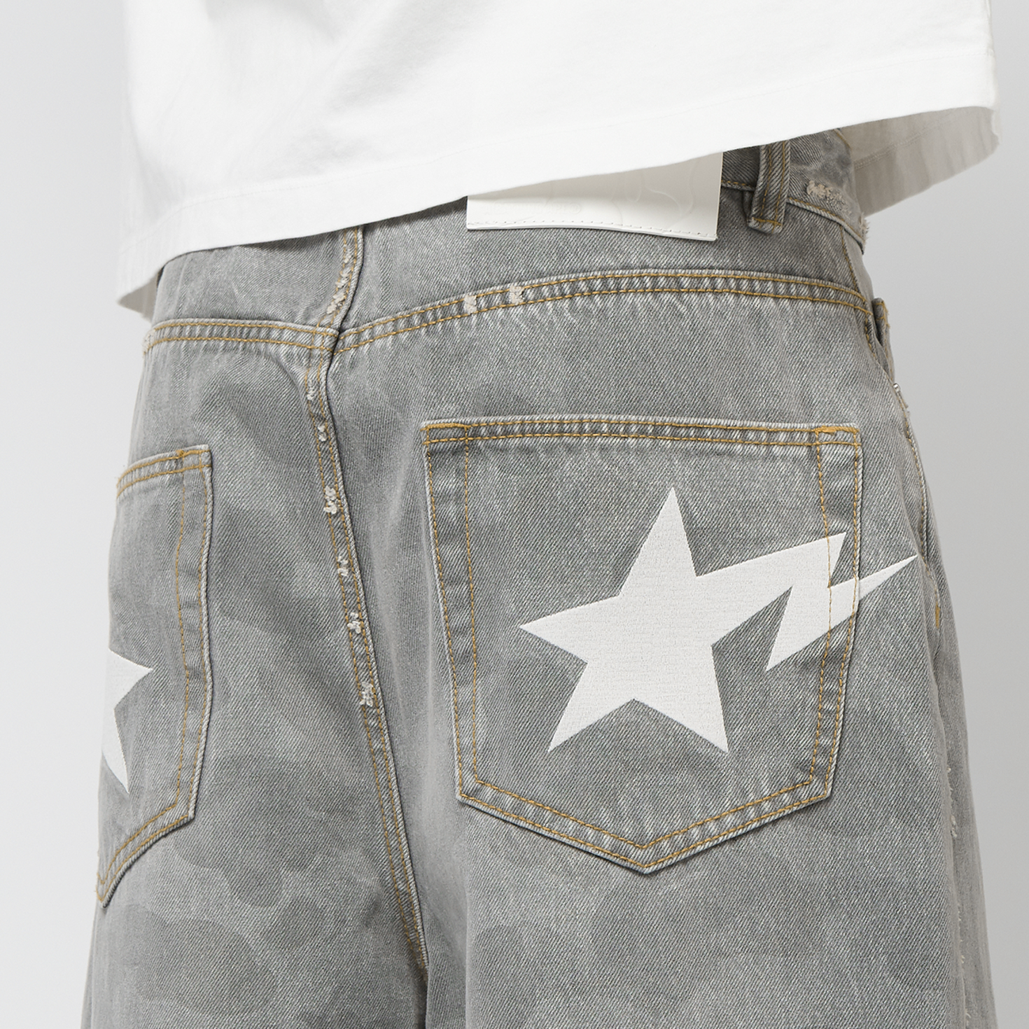 パンツ BAPE 1ST CAMO LOOSE FIT DENIM PANTS BAPE Black 1st Camo Destroyed Loose Fit 12 Oz Denim Jeans A