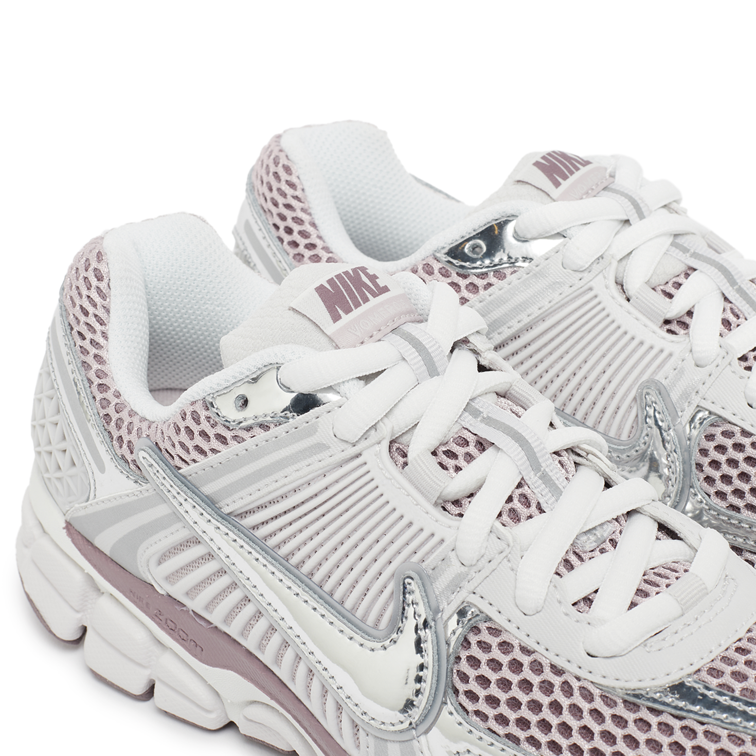 ★Nike★ zoom vomero 5 women shoes HV6417-001 Nike Zoom Vomero 5 Womens Running Shoes Vast Grey Matallic