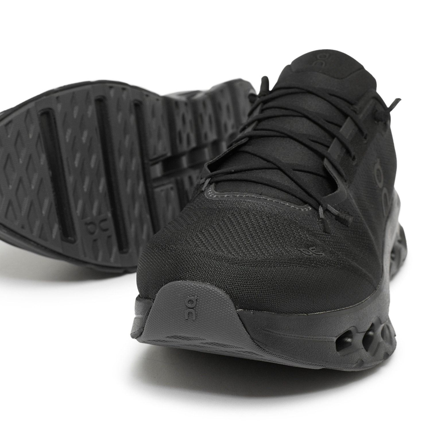 skoool ネイビー M size On Cloudtilt Mens Running Shoes Black 3ME10100264 – Shoe Palace