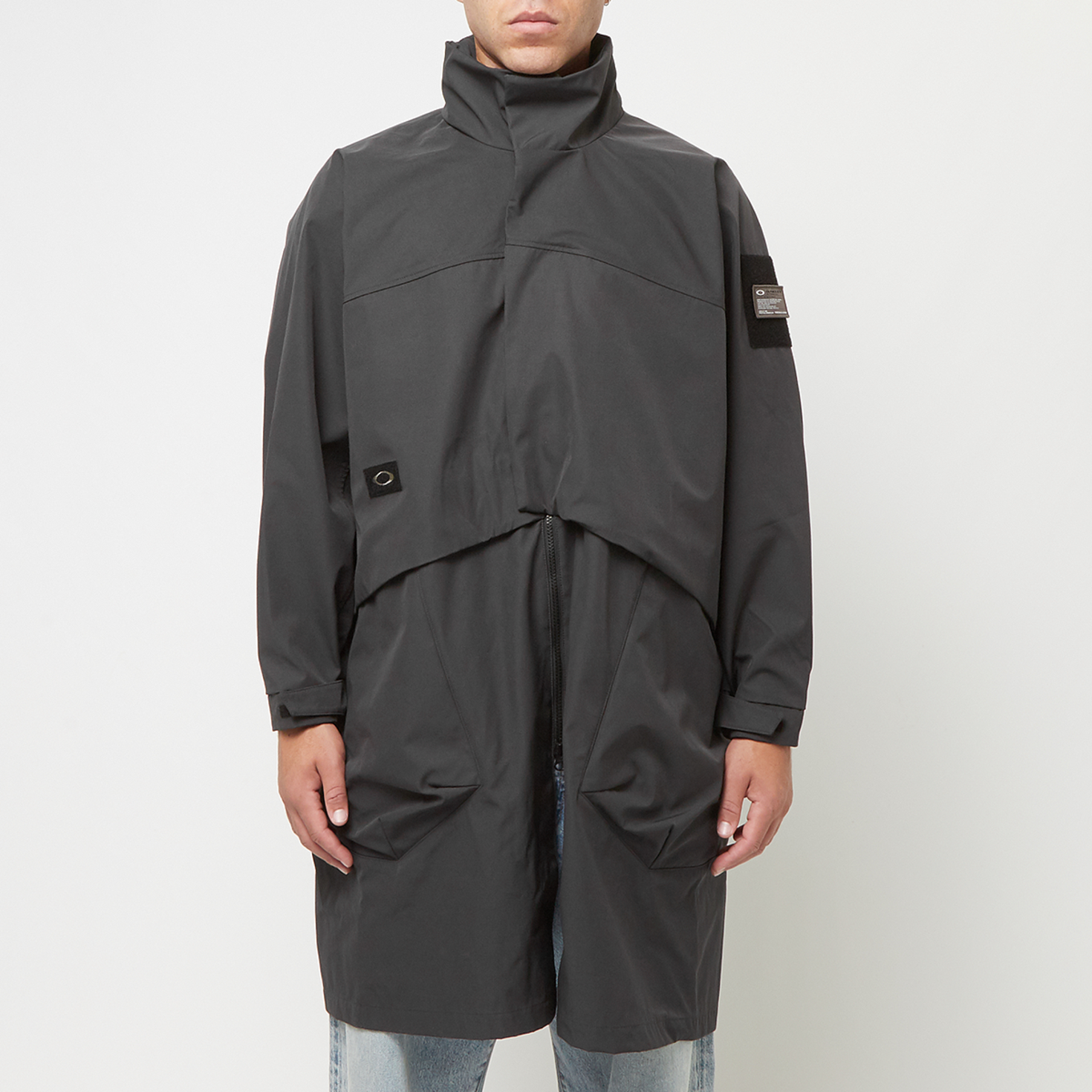 Buy Oakley FGL 3L Rifined Coat 1.7 in grey | FOA406897-01N