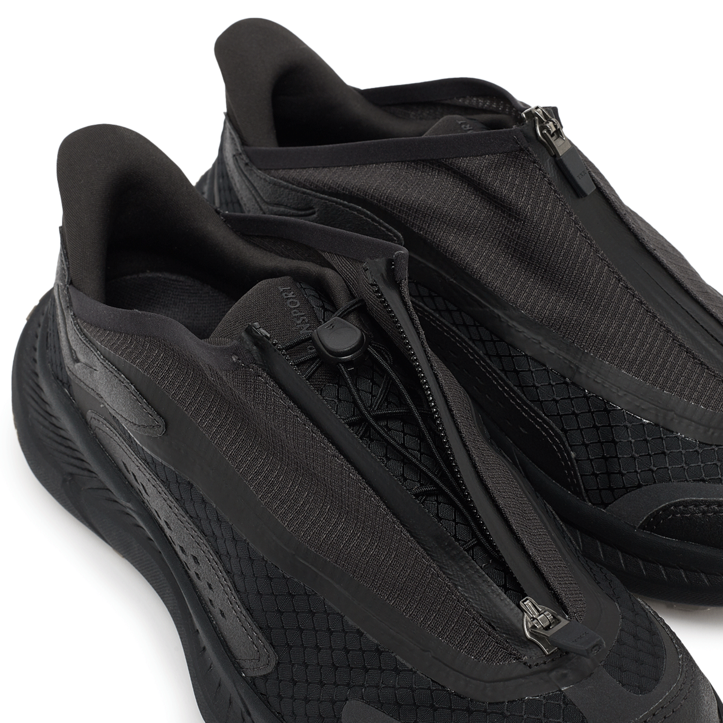 Buy Hoka Project Transport in zwart | 1162850-CRBN at solebox