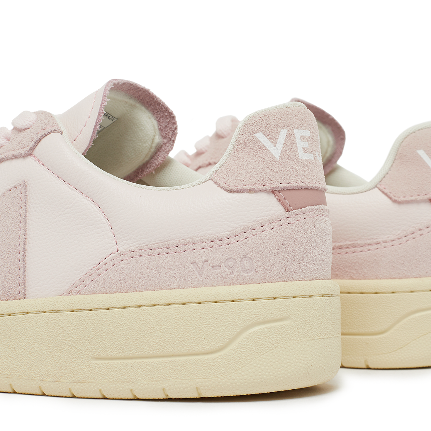 【送料&関税込】Veja V-90 O.t. Sneakers In Rose-pink Suede A Veja V-90 O.t. Sneakers In Rose-pink Suede And Leather