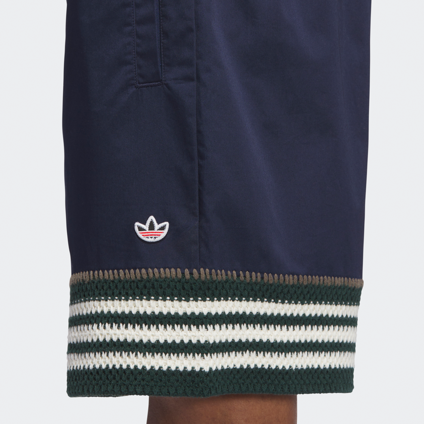新品M アディダス x CLOT ショート IV ネイビーブルーJN7721 Buy adidas Originals x Clot Knit Short IV in blau | JN7721