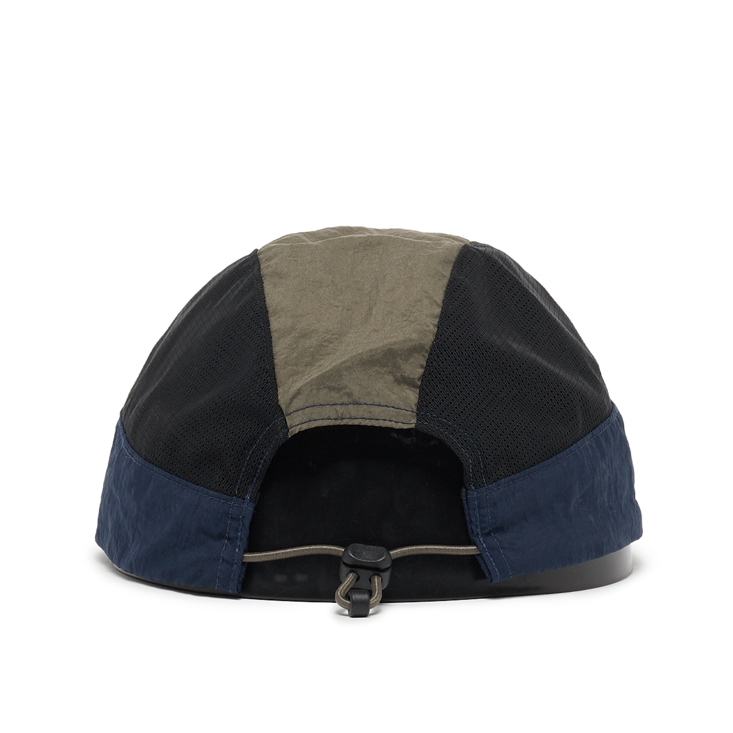 Buy adidas Originals x Brain Dead Cap in grün | JN2409 at