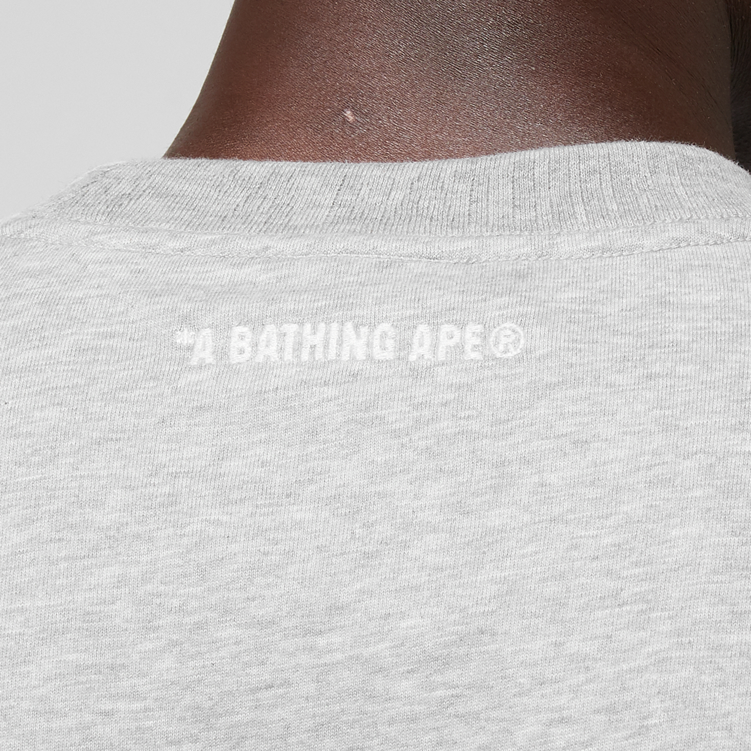 【A BATHING APE】4色展開 ONE POINT STRIP RELAXED FIT TEE ONE POINT STRIP RELAXED FIT TEE | bape.com