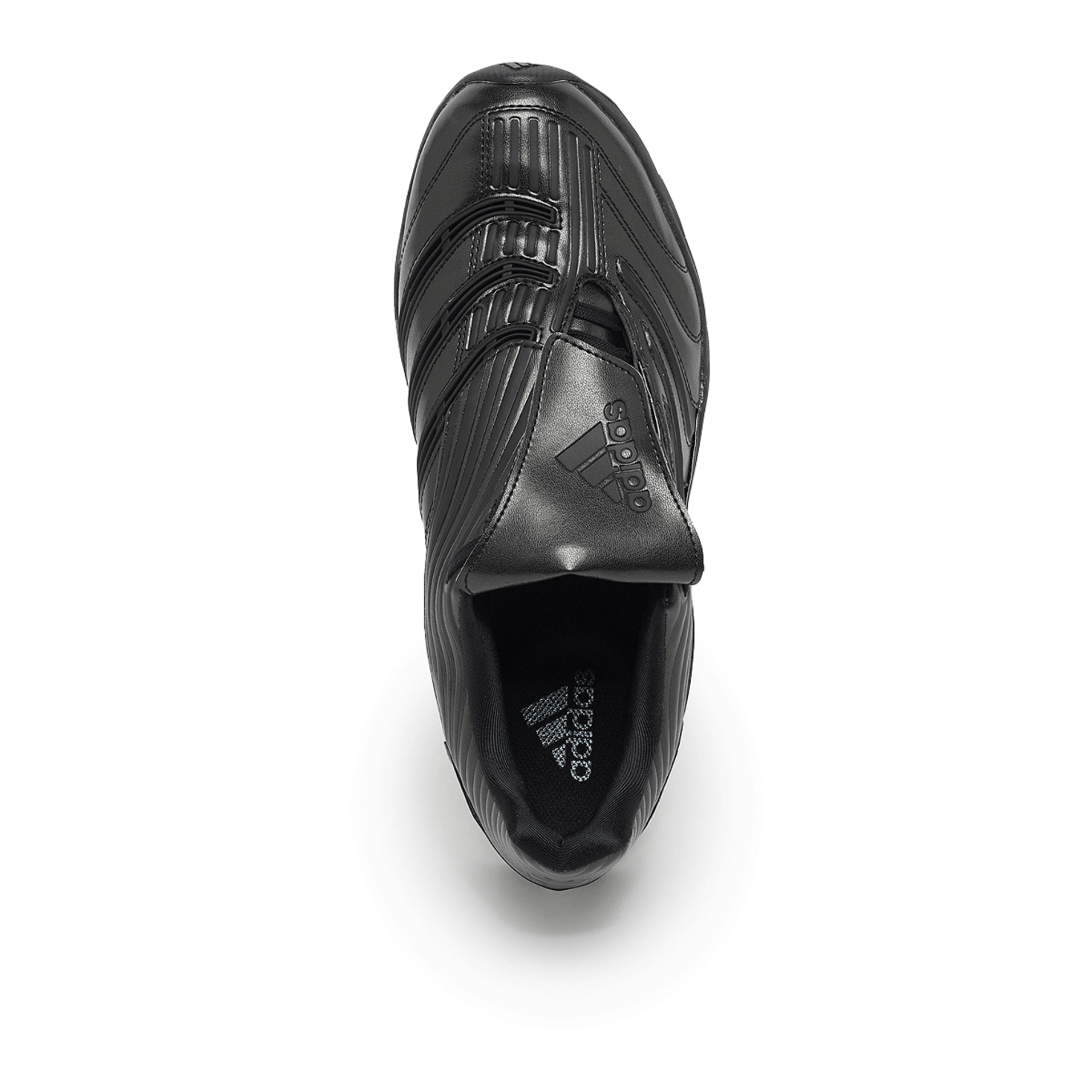 靴 adidas PREDATOR MEGARIDE BLACK 27 Blackout Adidas Predator Megaride Revealed - Footy Headlines