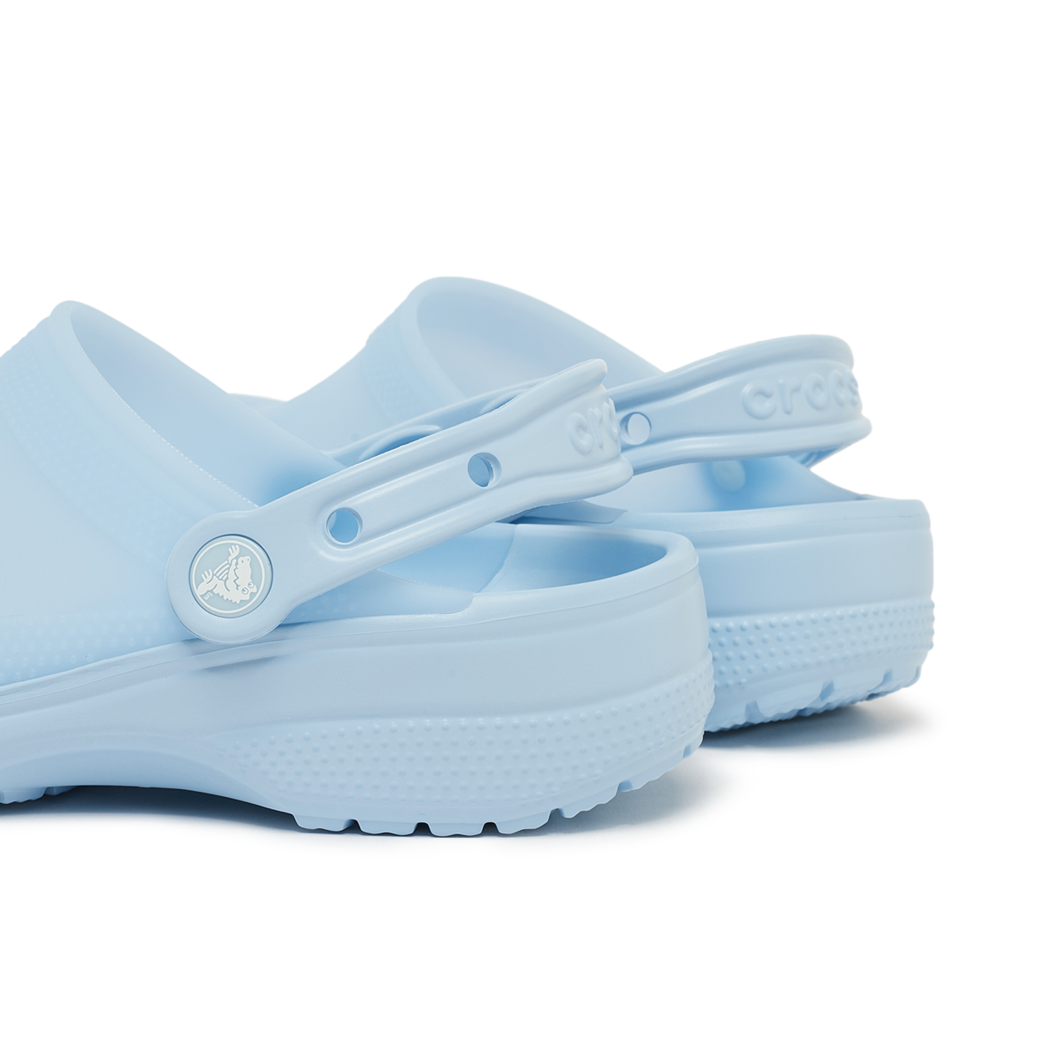 Buy Crocs Wmns Classic Frosted Clog in blue | 210928-4NS at Buy Crocs Wmns Classic Frosted Clog in blue | 210928-4NS at