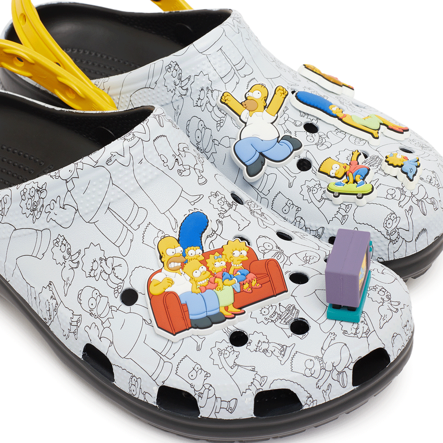 ★CROCS★ The Simpsons Classic Clog Multi 21110690H 211106-9 CROCS X The Simpsons Simpson Family Classic Clog 211106