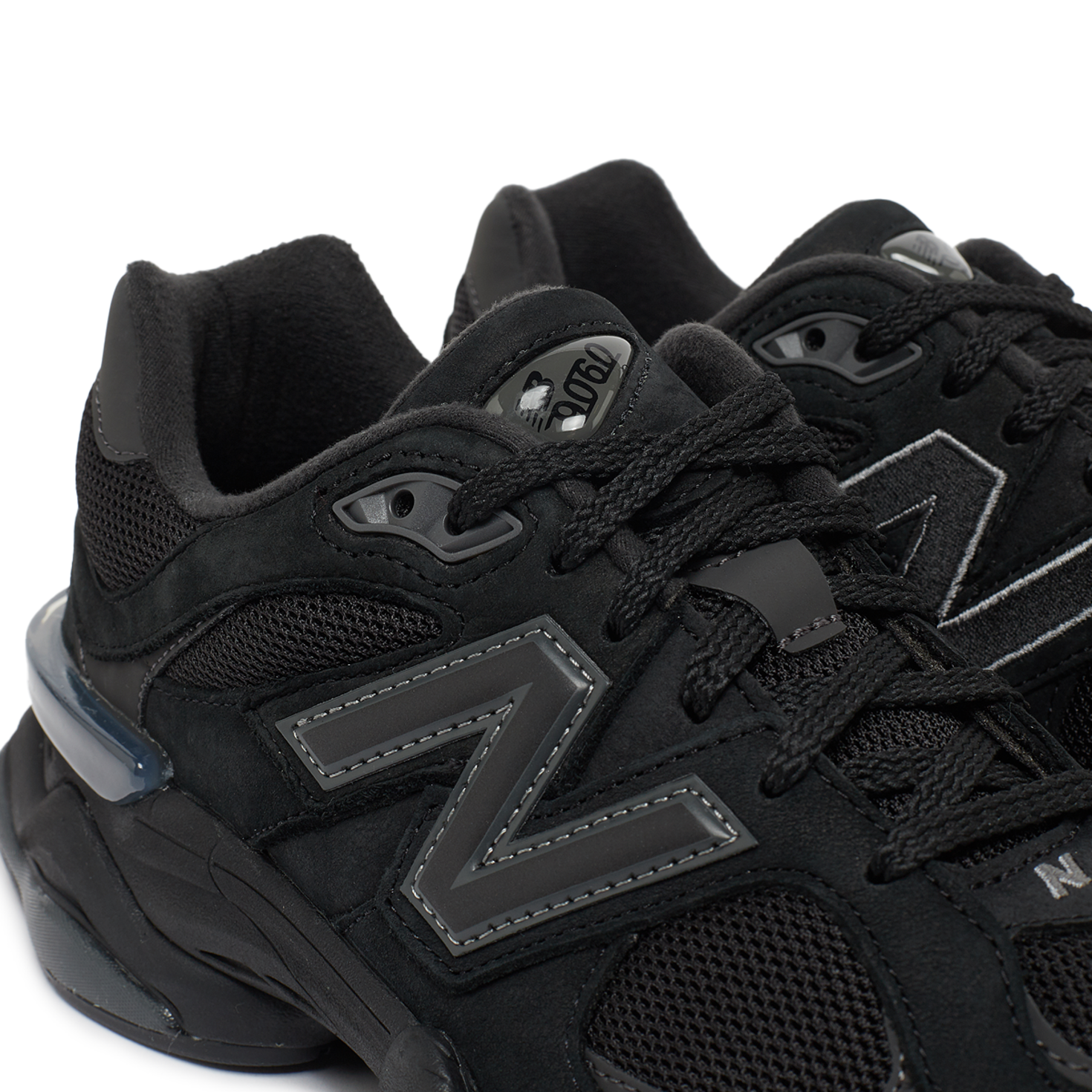 Buy New Balance 9060 in noir | U9060ZGE at solebox