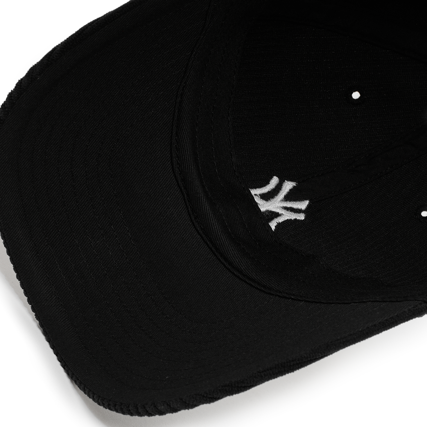 Buy '47 MLB New York Yankees Cord Base Runner Clean Up Cap