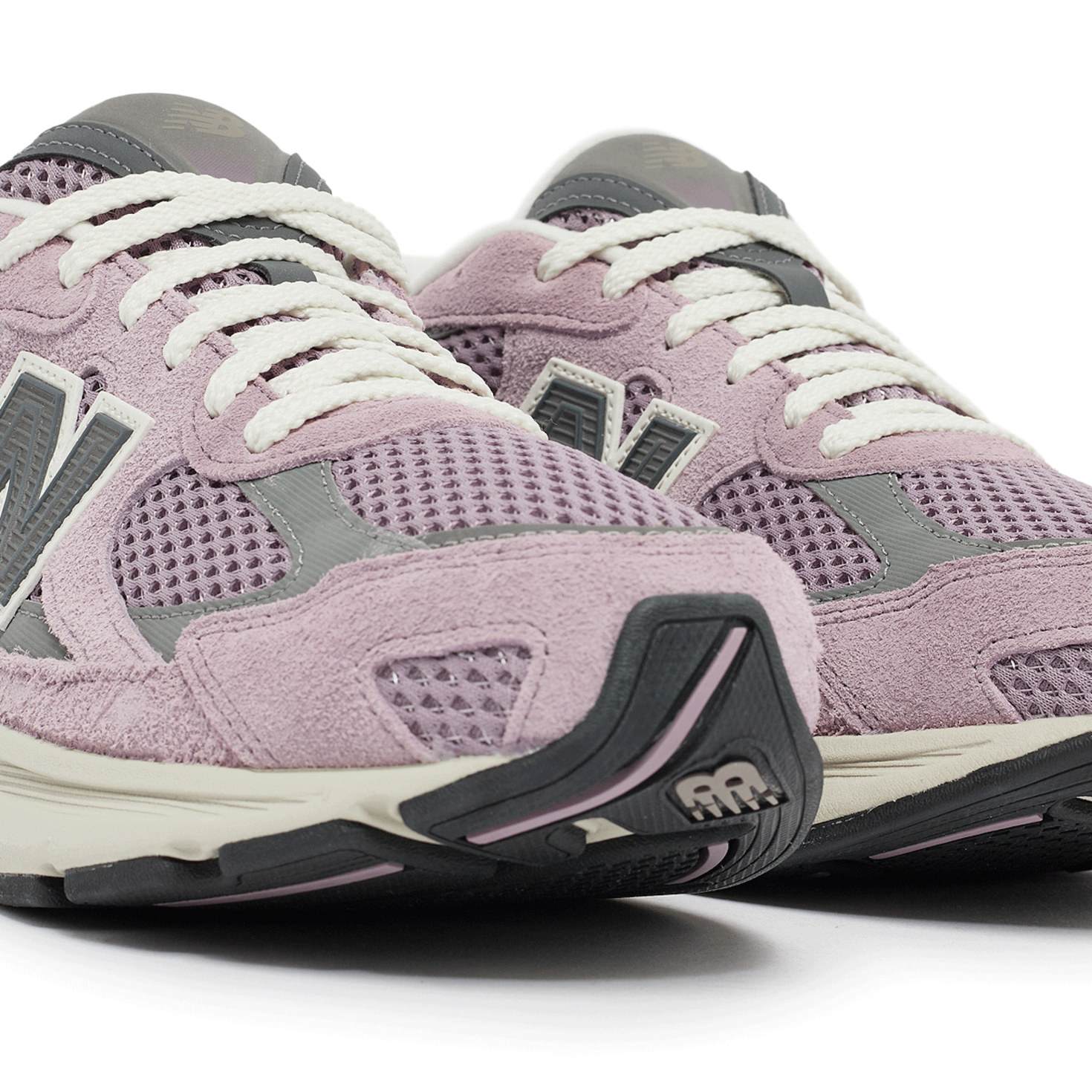 Buy New Balance 2010 (U2010WCC) in lila U2010WCC at solebox