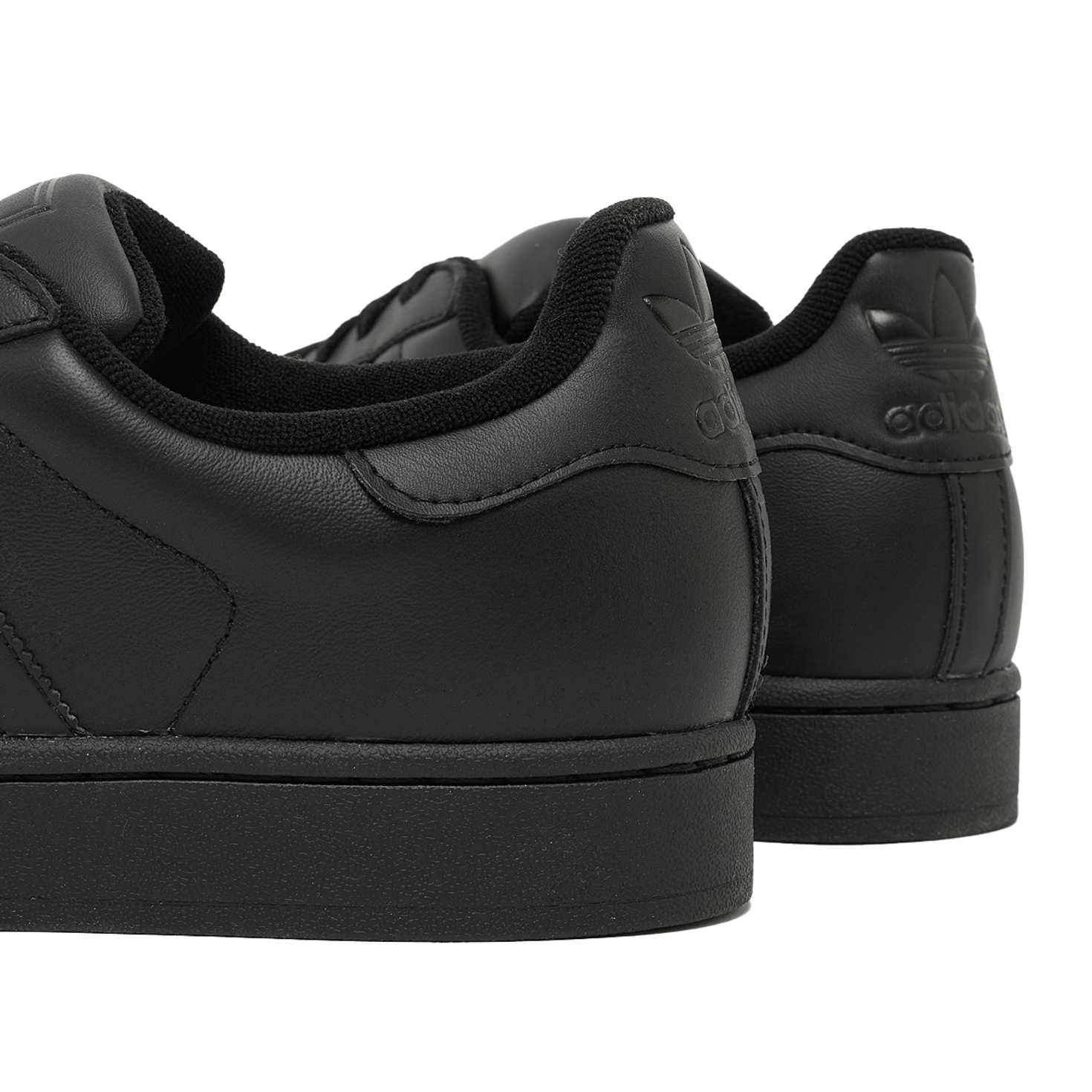 Buy adidas Originals Wmns Superstar II in noir | JI0081 at
