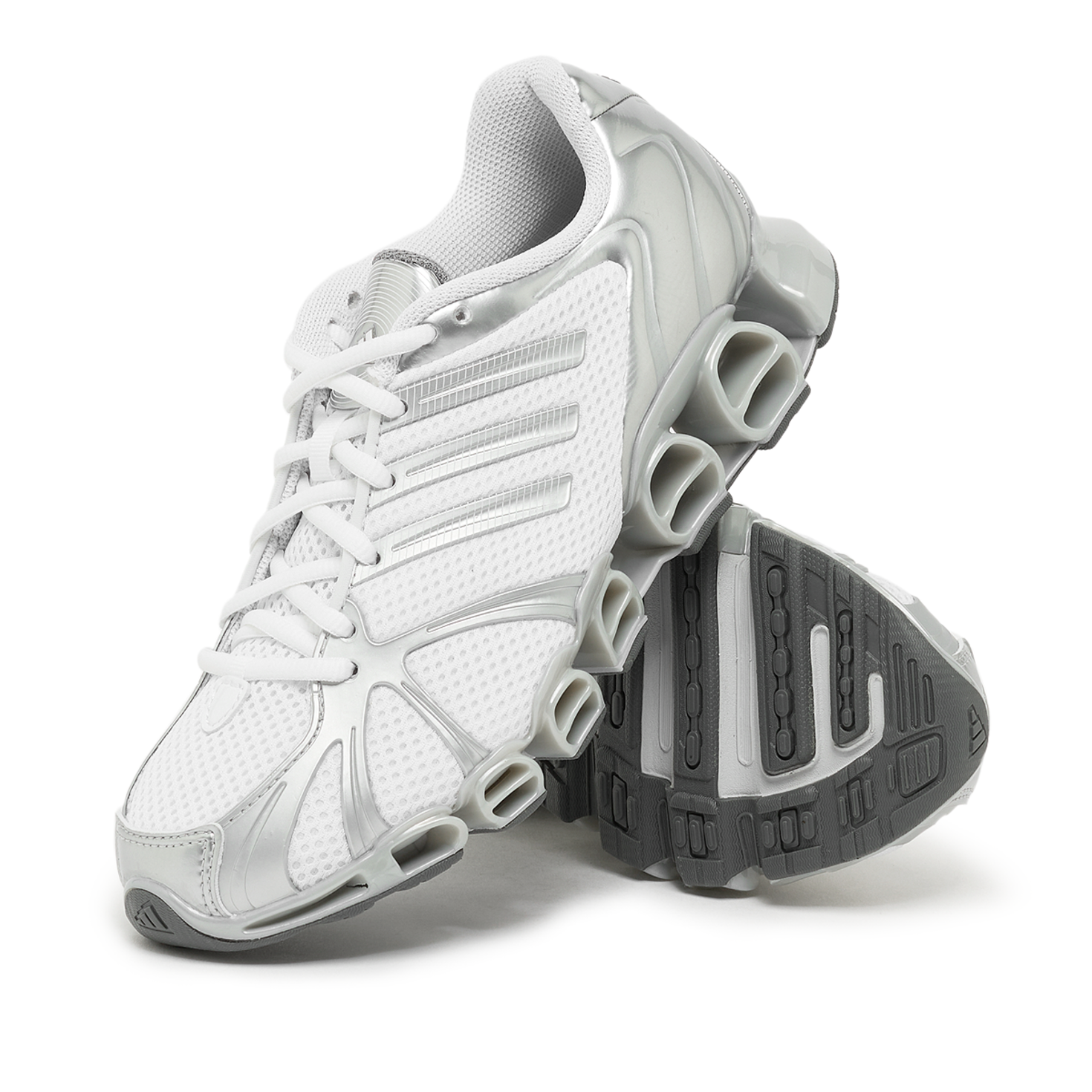 Buy adidas Originals Mega Ghostride in silber | JQ0555 at