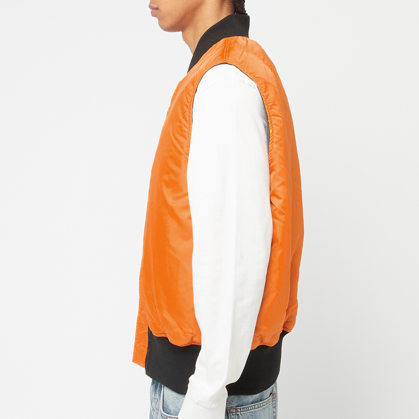 Buy Alpha Industries MA-1 Vest in schwarz | 156146-03 at solebox