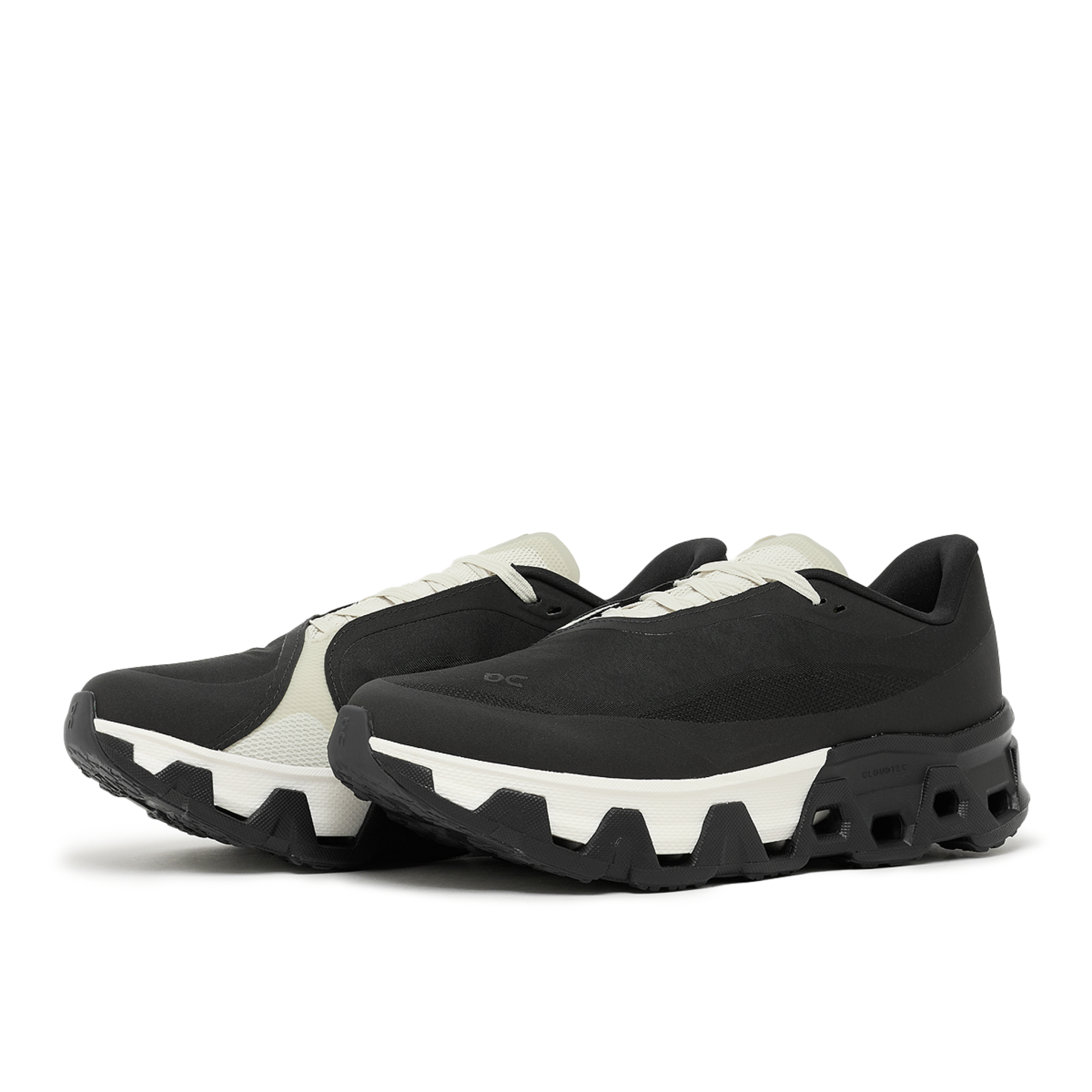 Buy On x PAF Cloudmonster Hyper in black | 3MF30931043 at