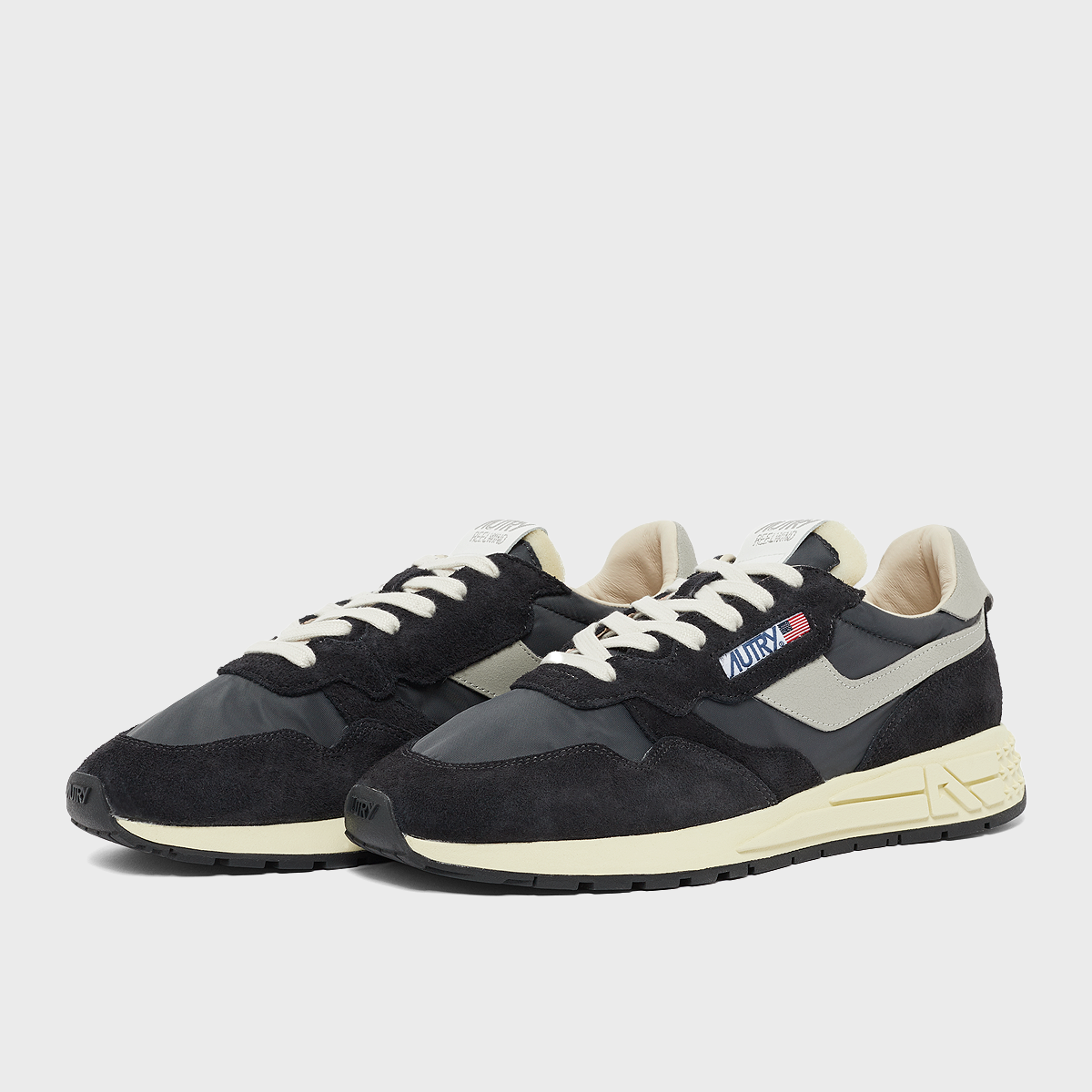 Buy Autry Reelwind Low in black | WWLMNC05 | solebox