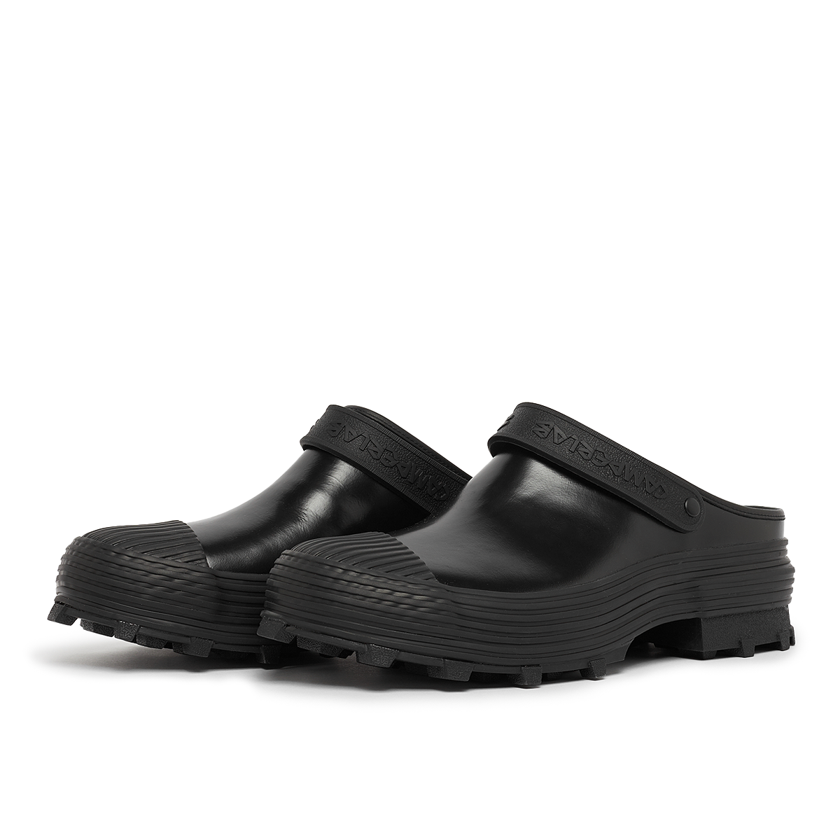 Buy CamperLab Traktori in black | A500006-005 | solebox