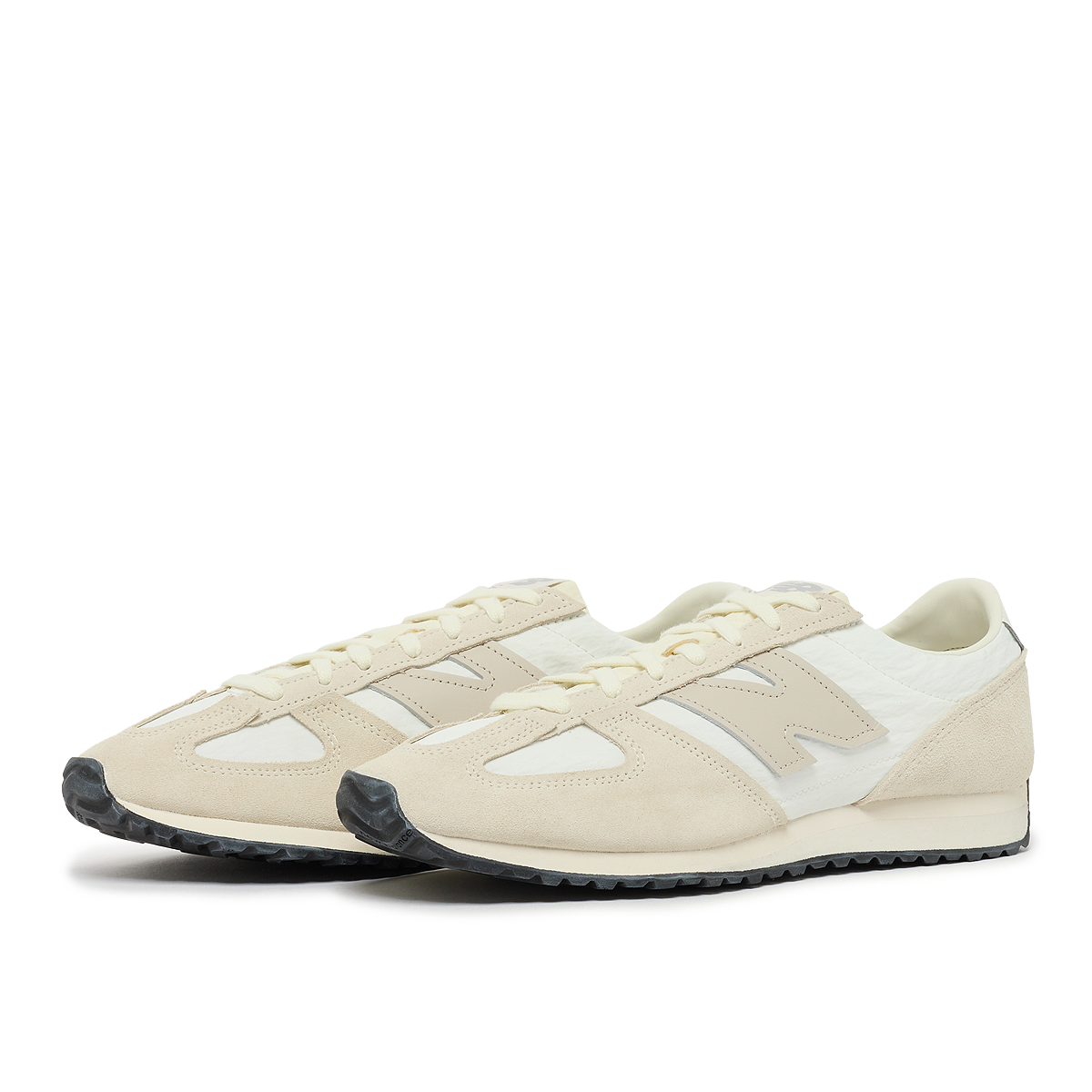 Buy New Balance 471 in beige | U471AJ at solebox