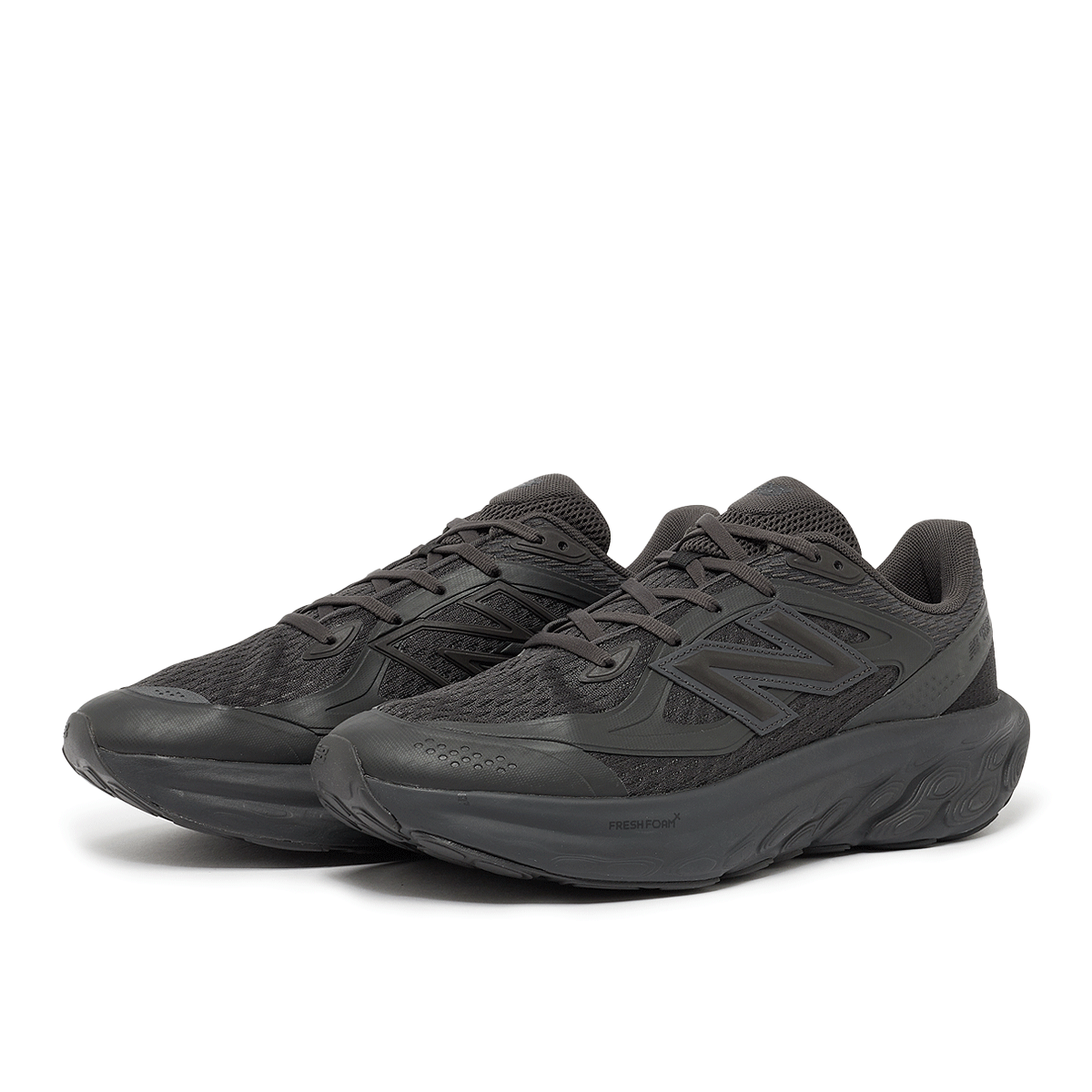 Buy New Balance Fresh Foam Trainer in black | UTRNWD | solebox