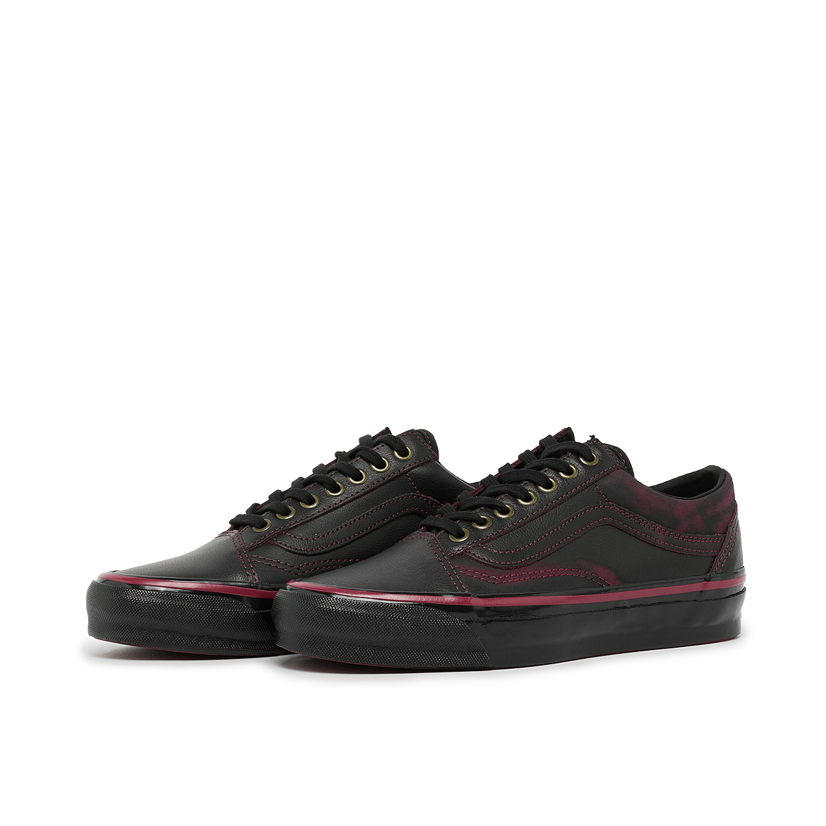 Buy Vans Wmns LX Old Skool Leather in black | VN000EDAKRK1