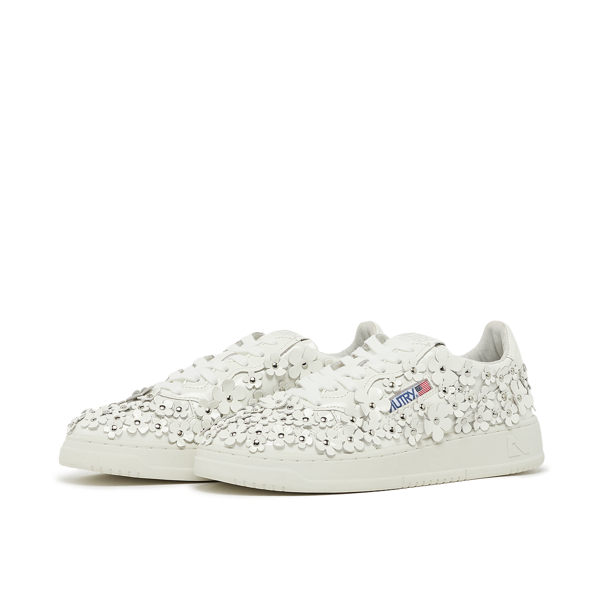 Buy Autry Wmns Medalist Low in white | AULWPW02 | solebox