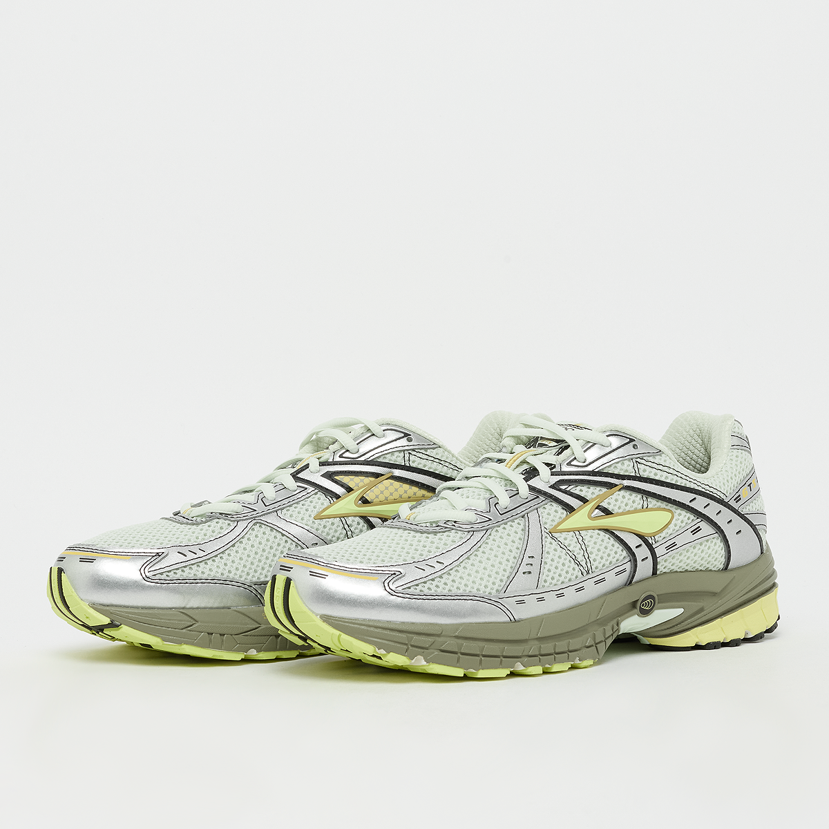 Buy Brooks Adrenaline GTS 10 in green | 1000581D096 | solebox