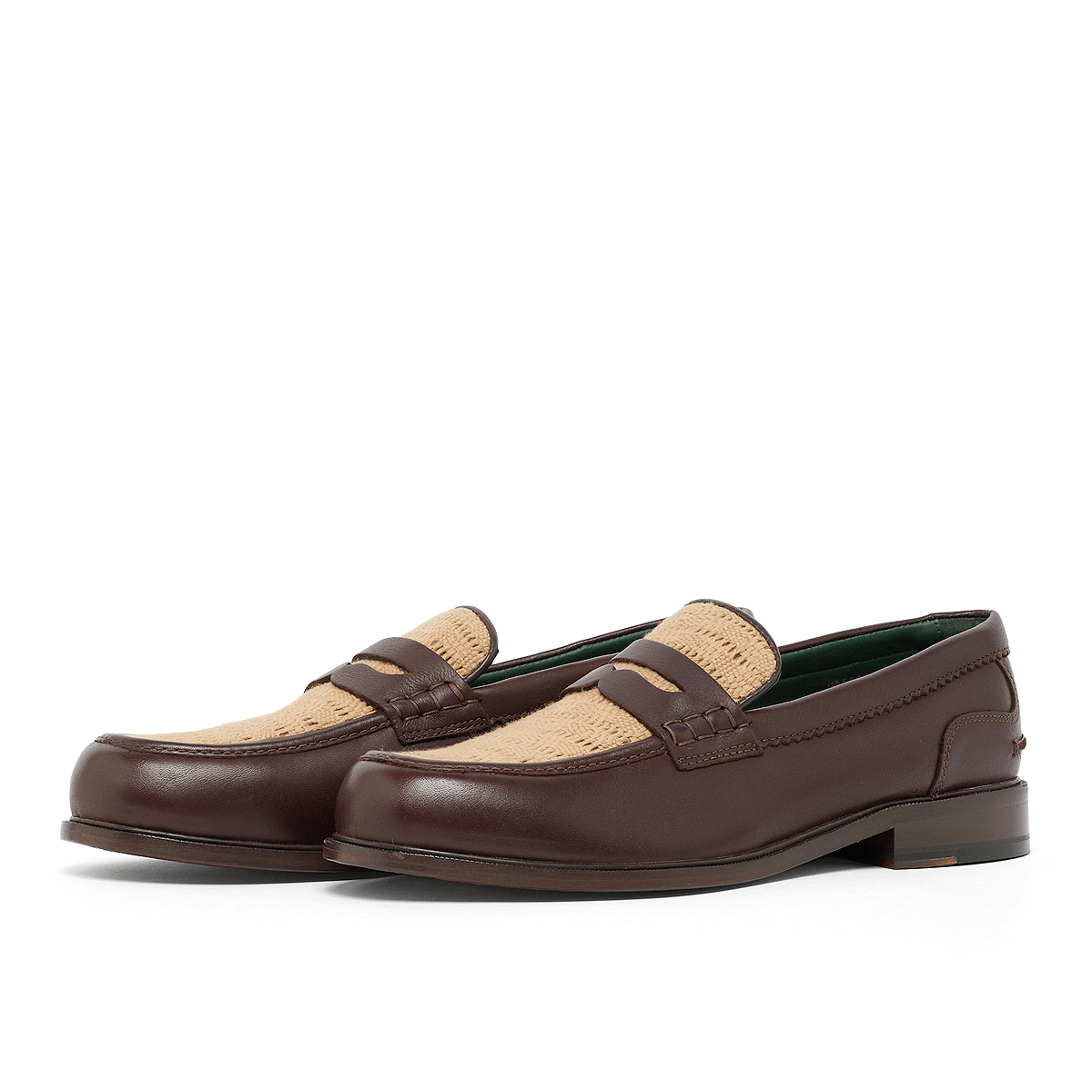 あみ Buy Clarks Craft James Loafer in brown | 26186423 at MBCY