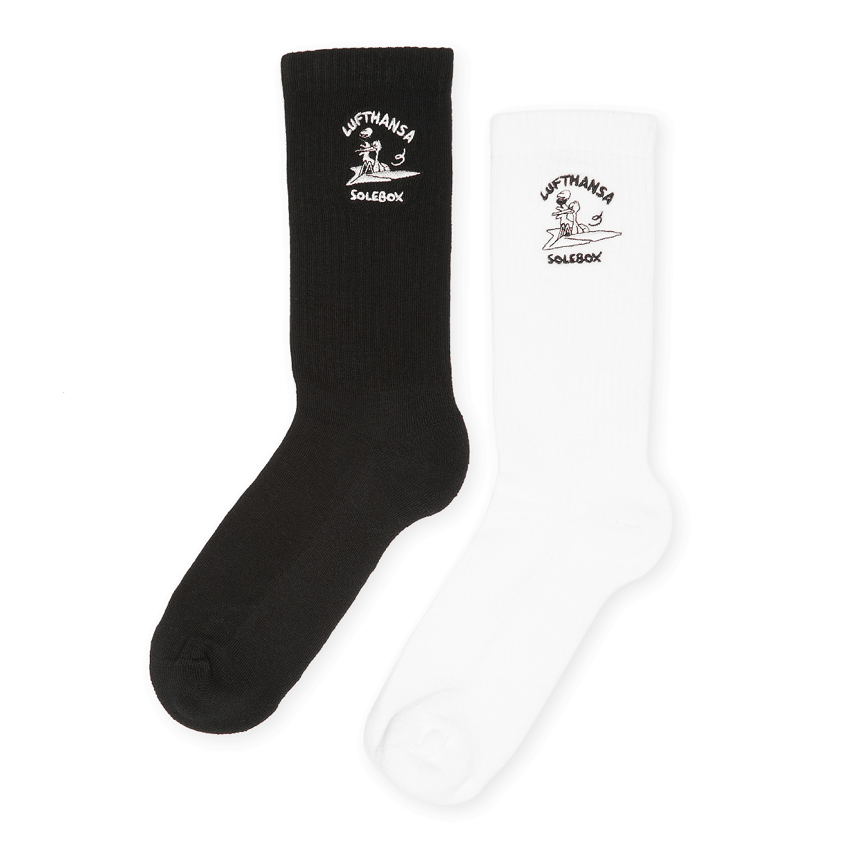 solebox-x-Lufthansa-Socks-2-