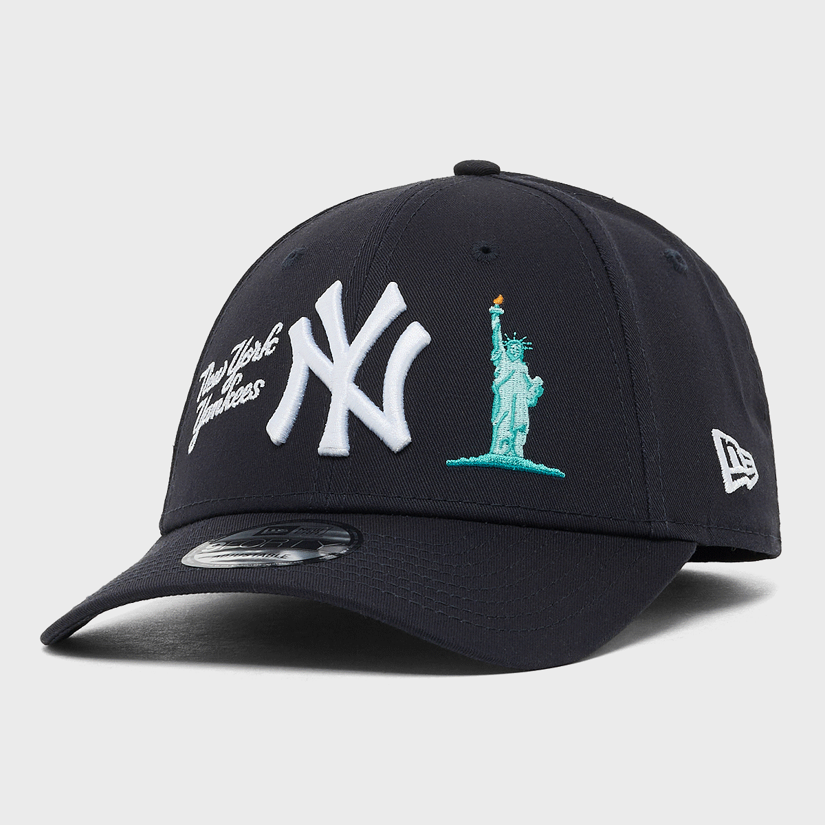 Buy New Era City Icon 9Forty® New York Yankees in blue | 60856324