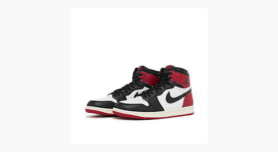 スニーカー Jordan 1 Retro High OG \"Black Toe\" 12cm s-l400.jpg