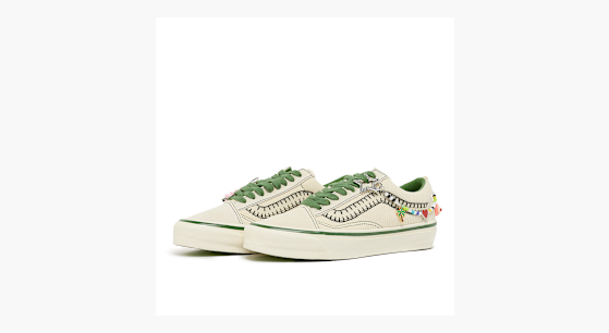 Wmns-Old-Skool-Charms