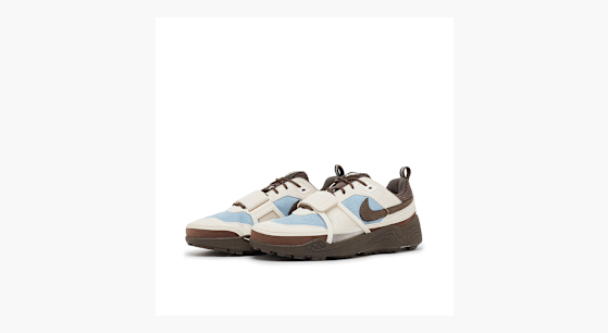 x-Travis-Scott-Wmns-Zoom-Field
