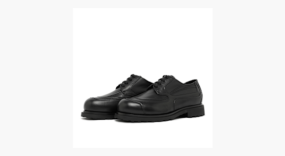 Buy _J.L-A.L_ Tracer Derby in black | JBUW101LE01-0031 at MBCY