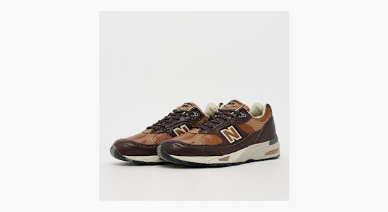 Buy New Balance 991v1 (M991LB1) in chocolate plum/caramel café/tan