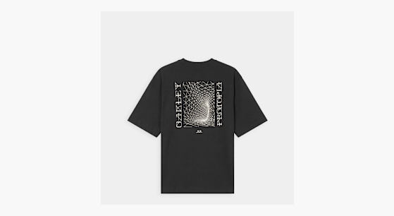 Buy Oakley Reserve Momento Protopia Tee in black | FOA407926-021 | solebox