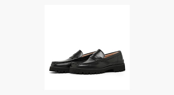 Buy Clarks Originals Yukoner Penny Loafer in black | 26185705