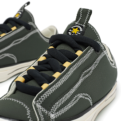 Buy Converse Chuck 70 Sketch Puffed OX in green | A10562C at MBCY