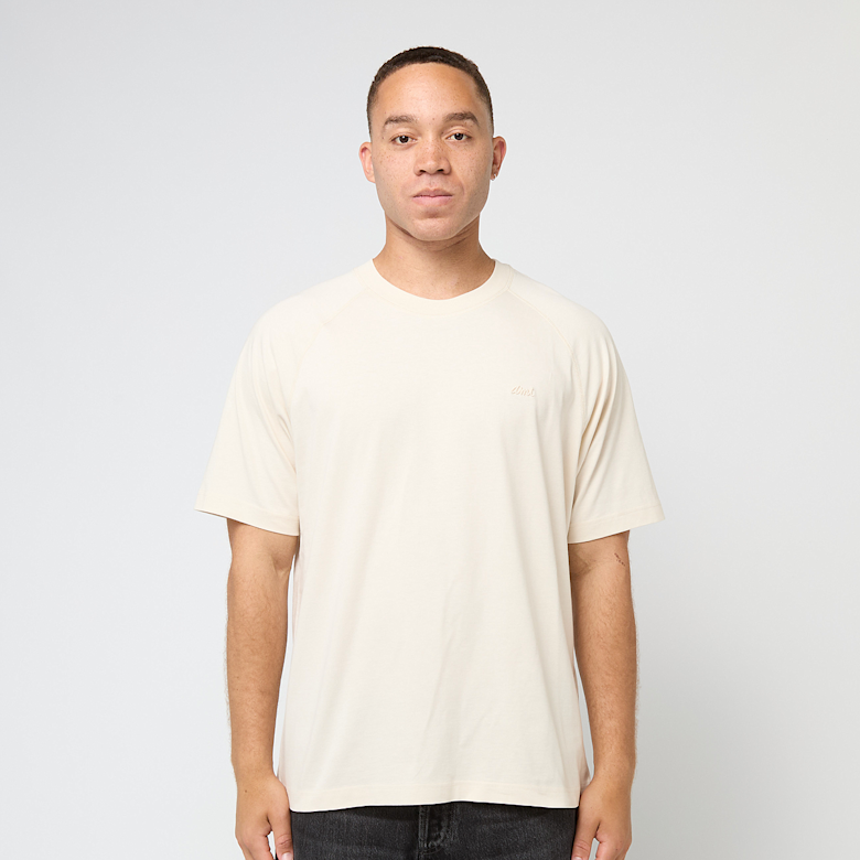 零 Buy AMI PARIS Tee Shirt SS in beige | UTS334.JE0172-185 at MBCY