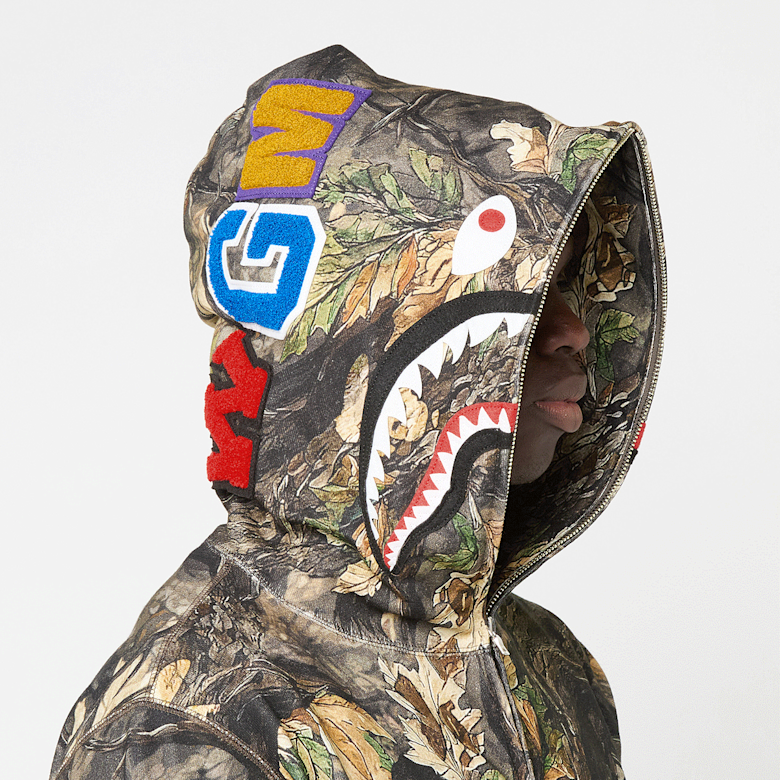 00’s A BATHING APE camo ノースリーブジップパーカー Buy A Bathing Ape Tree Edge Camo Shark Relaxed Fit Full Zip Hoodie