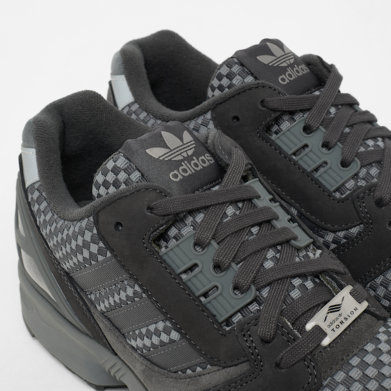 Buy adidas Originals ZX 8000 (Utility Pack) in grey | KI2293 at MBCY