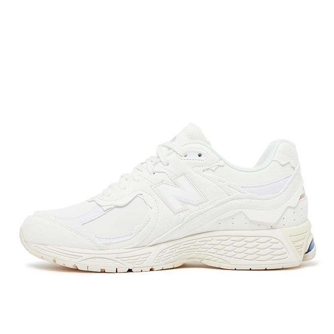 New Balance 2002 "Protection Pack" (M2002RDC) beige 60193 3