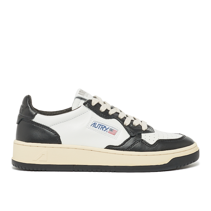 Autry Wmns 01 Low WWB01 black 70239 2