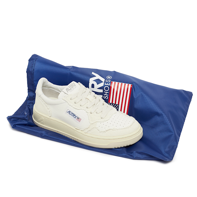 Autry Wmns Medalist Low CB01 beige 75538 8