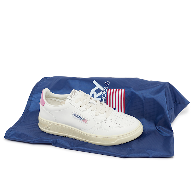Autry Wmns Medalist Low white 81338 7