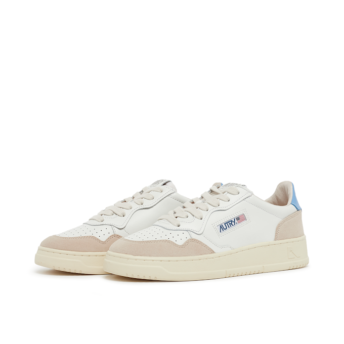 Autry Wmns Medalist Low beige 81341 1