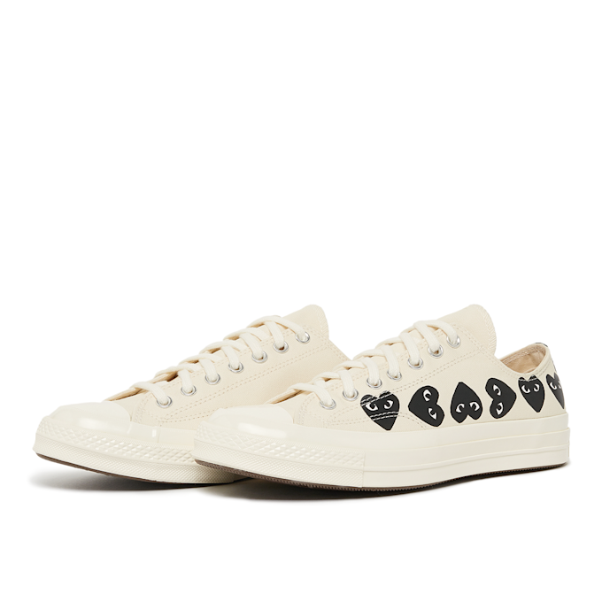 Comme des Garcons Play Multi Heart Chuck Taylor All Star '70 Low beige 83187 1
