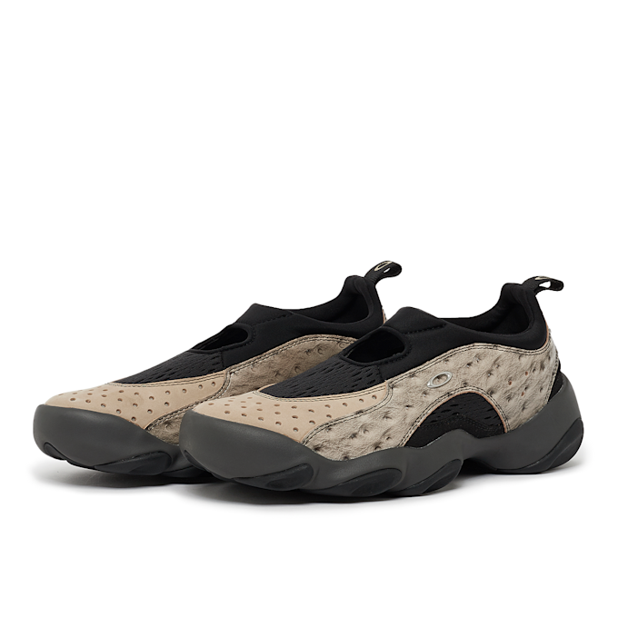 Oakley Factory Team Ostrich Flesh Sandal black 83487 1